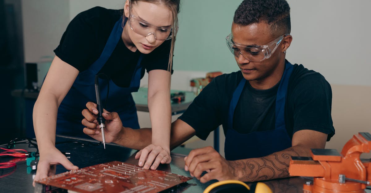 最强短信在线轰炸系统源码实名账号:米乐体育app详情下载教程