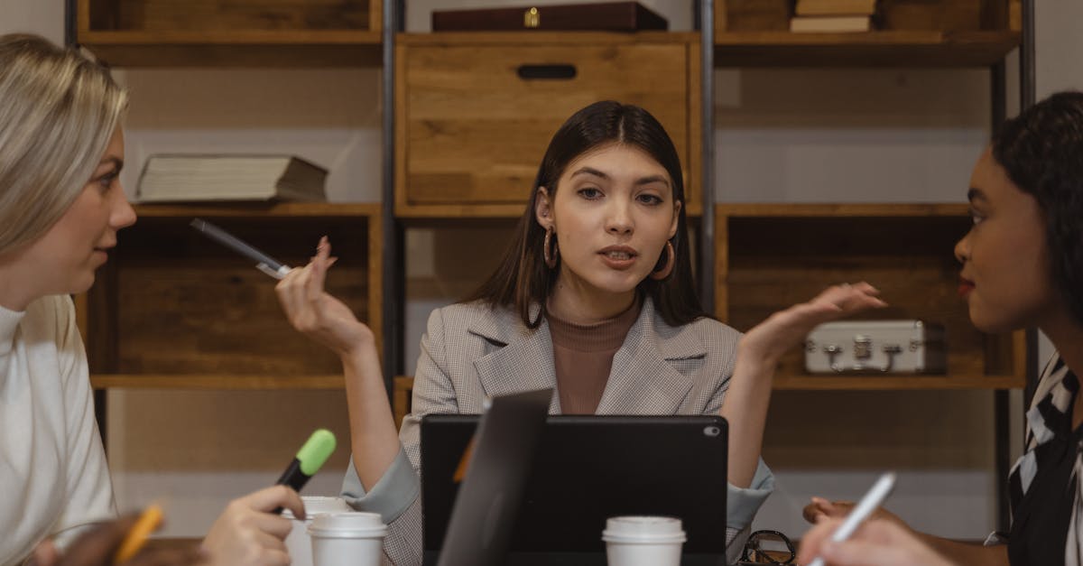 ucloud实名账号：多玩礼包app详情下载教程