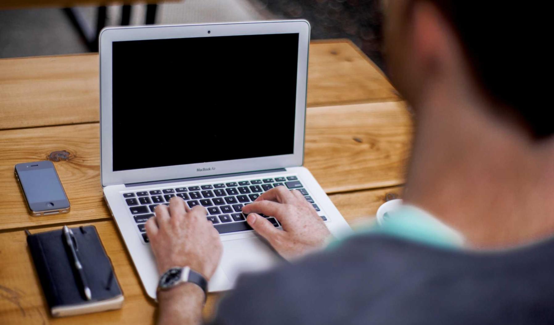 花田实名账号：流量卡和本地卡的差异和比较