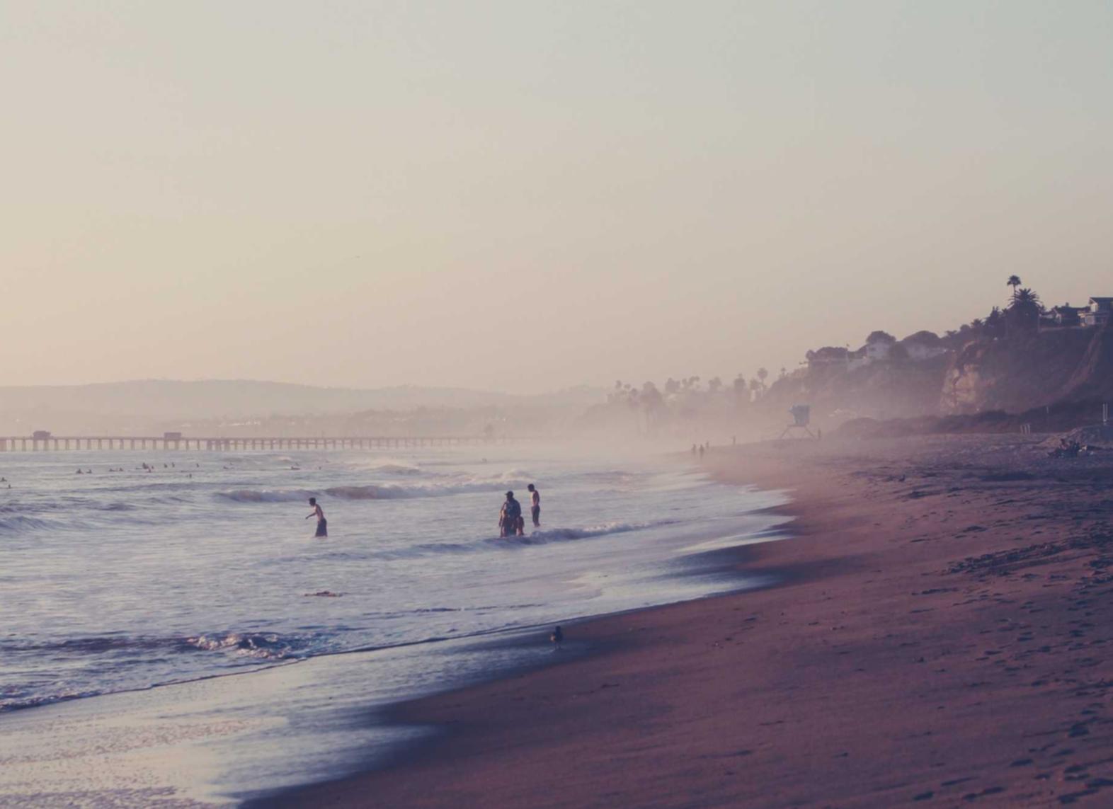 微信号白号批发：代理做线上直播平台