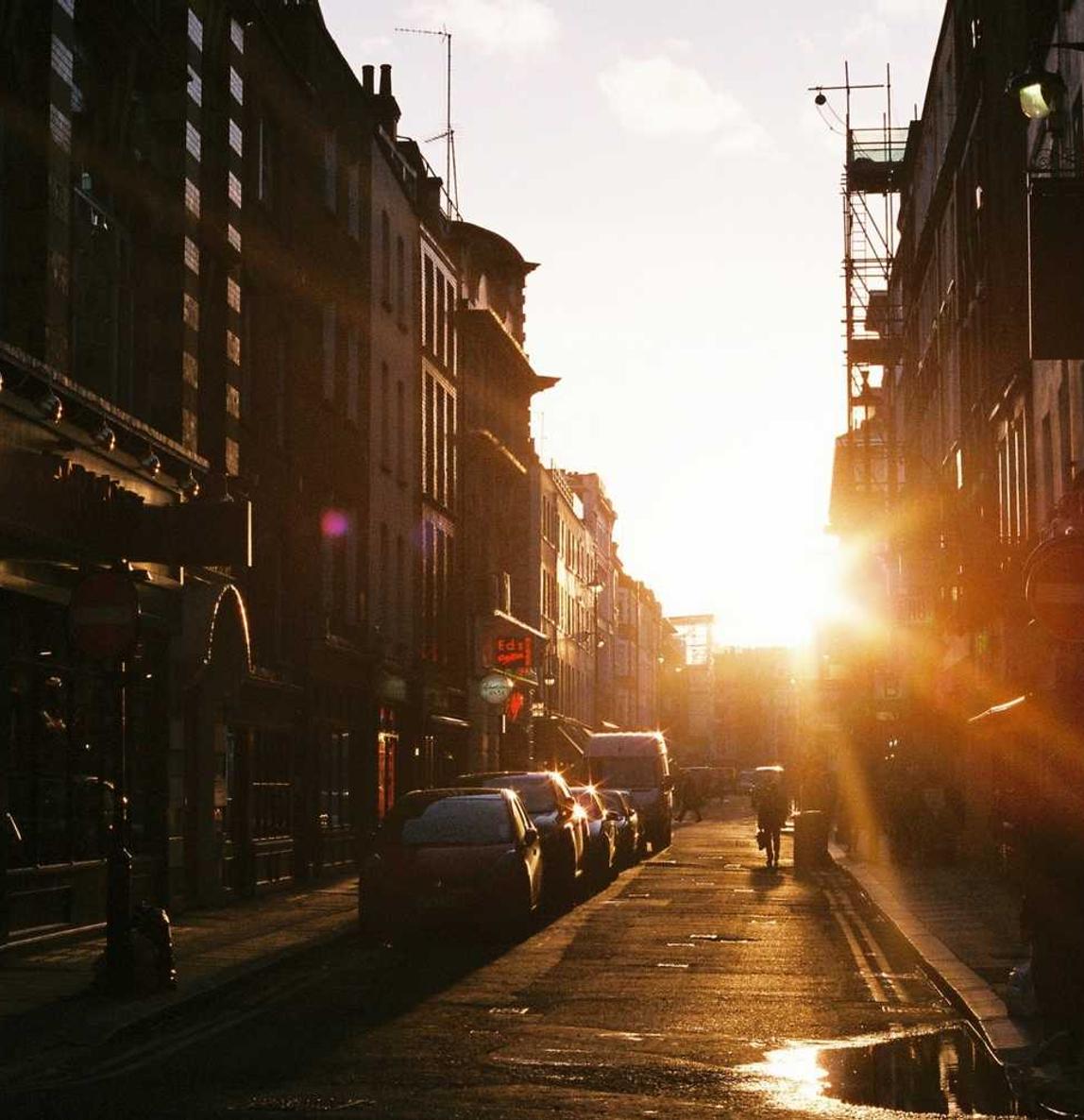 里拉薄荷爆珠（细）：注册海外公司代理成本