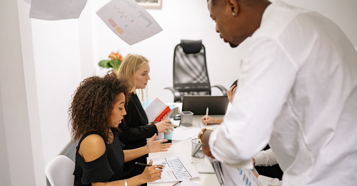 新绿色征途:黄金开户哪个平台好些