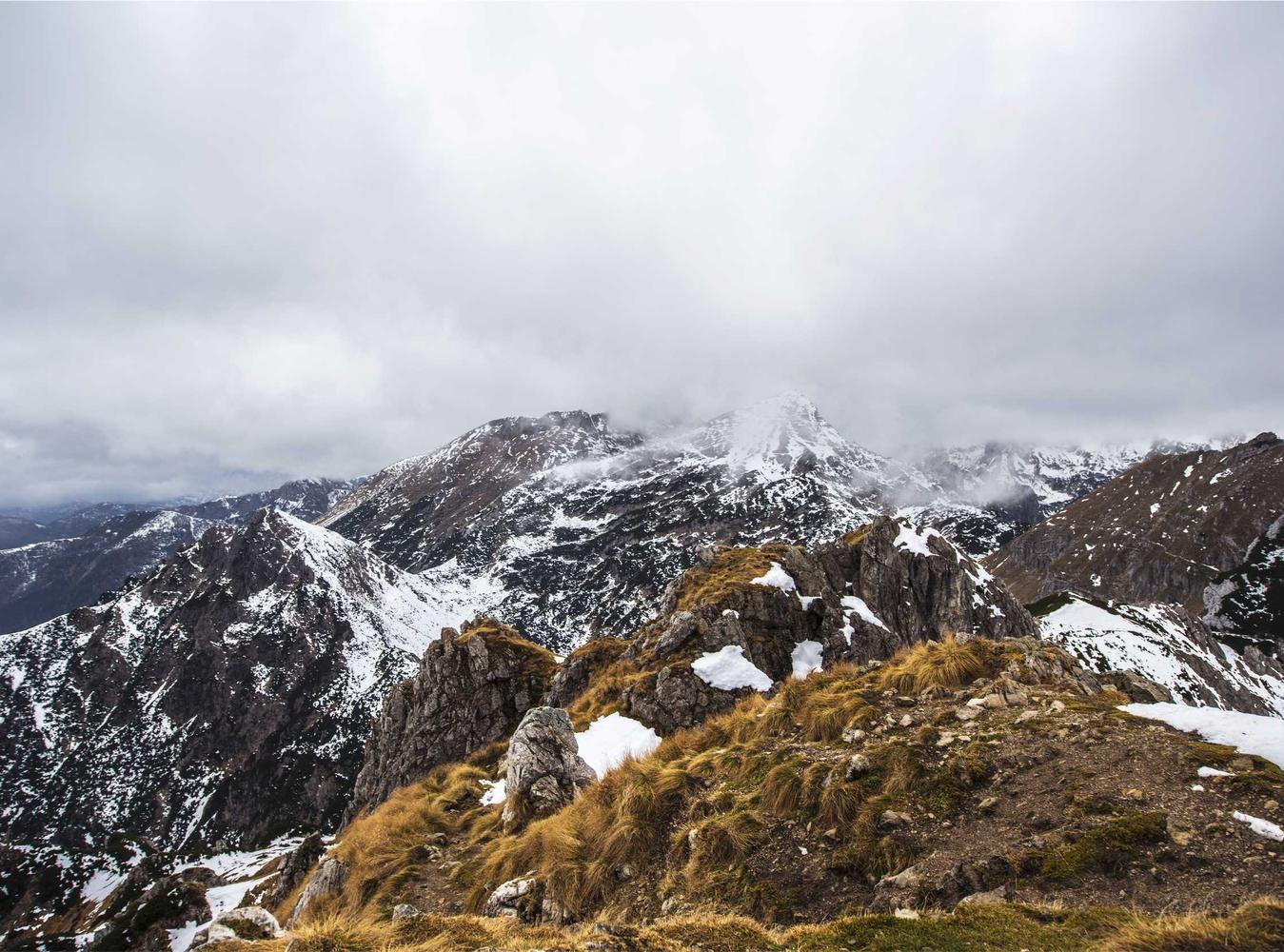 云烟百味人生：绵阳企业注册代理
